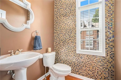 12807 Doe Dr, Alpharetta, GA 30004 - photo 5