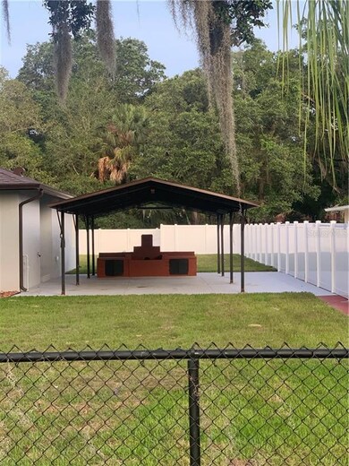 1007 S 66th St, Tampa, FL 33619 - photo 4