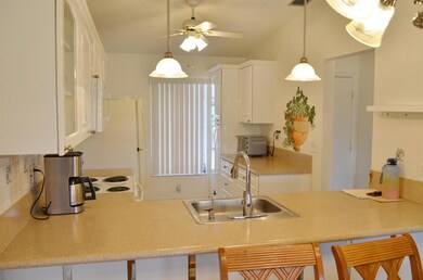 15924 Laurel Oak Cir unit 5, Delray Beach, FL 33484 - photo 5