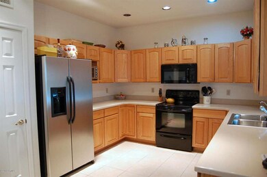 2027 E Diamond Dr, Tempe, AZ 85283 - photo 6