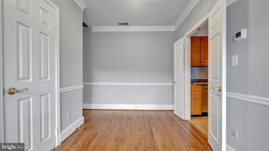 1050 N Randolph St, Arlington, VA 22201 - photo 7