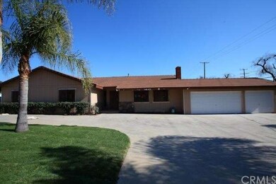 14682 Tyler St, Sylmar, CA 91342 - photo 3