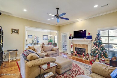 06-110 Trailbridge Way