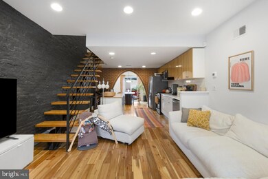 2322 Wilder St, Philadelphia, PA 19146 - photo 4