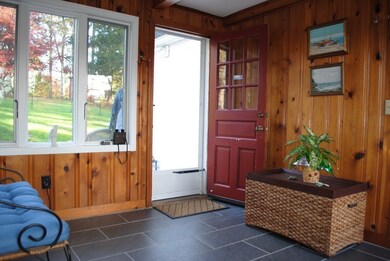 196 West St, Amherst, MA 01002 - photo 4