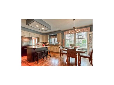 Cozy kitchen, new fixture, new windows