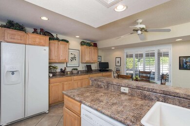 9806 W Evergreen Dr unit 55, Sun City, AZ 85373 - photo 4