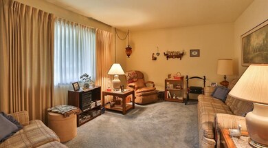 1115 Maxwell St, Crown Point, IN 46307 - photo 2