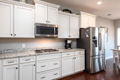Stunning Gourmet Kitchen