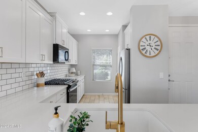 1340 W Smoke Tree Ave, San Tan Valley, AZ 85140 - photo 7