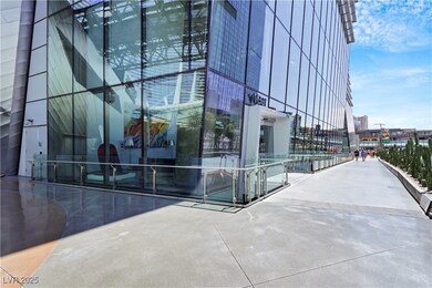 Entry from 1st floor