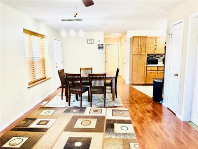 3305 8th St, Des Moines, IA 50313 - photo 5