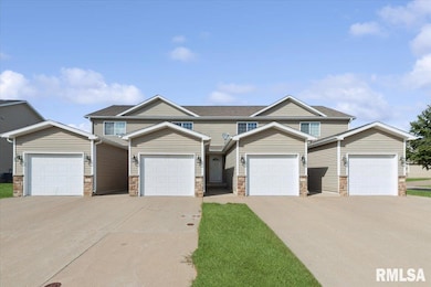 5910 Austin Ave, Davenport, IA 52804 - photo 2