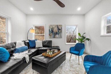 439 Shaler St, Pittsburgh, PA 15211 - photo 5