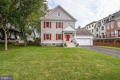 235 Locust St SE, Vienna, VA 22180 - photo 3