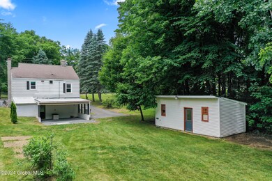 194 Speigletown Rd, Troy, NY 12182 - photo 5