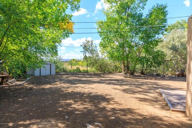 2903 Edgecliff Cir-7