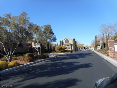 2260 Aragon Canyon St, Las Vegas, NV 89135 - photo 2