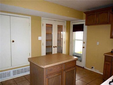 744 Desert Ash Dr, Horizon City, TX 79928 - photo 7