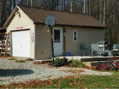 8134 Silver Creek Rd, Metamora, IN 47030 - photo 4