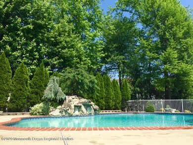 Pool 4