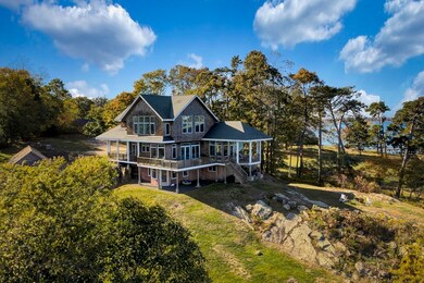 18 Crowninshield Rd, Marblehead, MA 01945 - photo 7