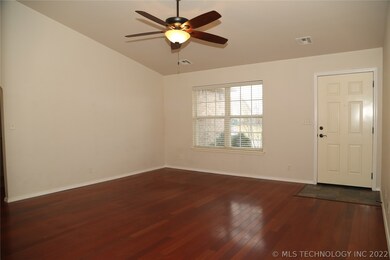 8727 S 261st East Ave, Broken Arrow, OK 74014 - photo 7