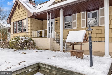 1233 Hillcreek Rd, Pasadena, MD 21122 - photo 2