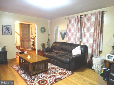 359 E Garfield St, Chambersburg, PA 17201 - photo 7