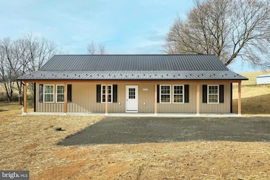 10620 Enfield Rd, Felton, PA 17322 - photo 7