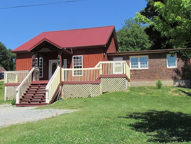 821 E Oak St, Lebanon Junction, KY 40150 - photo 3