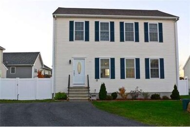 23 Wyndham Ct, Fall River, MA 02721 - photo 2