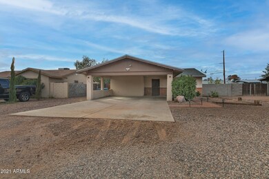 1800 S Apache Dr-2