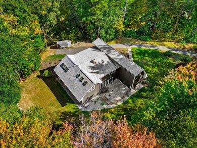 55 Cambridge Rd, Bedford, NH 03110 - photo 4