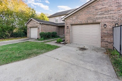 306 Alex Ln, Lexington, KY 40511 - photo 2