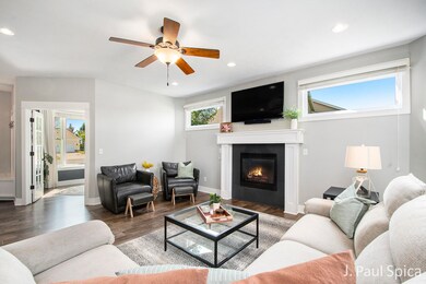 Offfice/Living Room