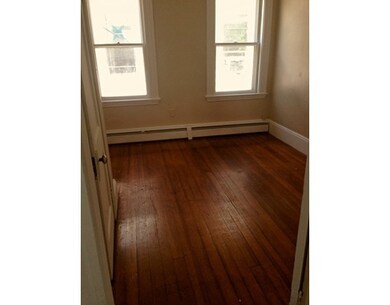 36 Harbor St unit 2, Salem, MA 01970 - photo 3