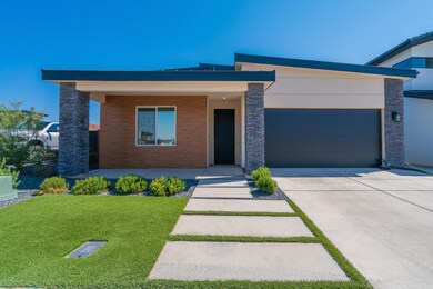 121 Desert Saguaro Ln E-005