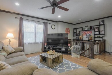 10301 W 73rd St, Shawnee, KS 66203 - photo 4