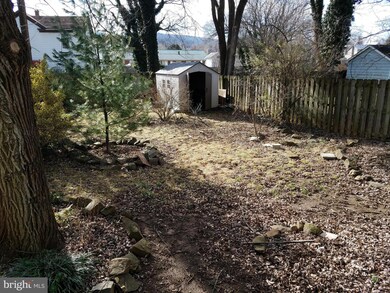 219 Prospect St, Front Royal, VA 22630 - photo 3