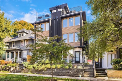 1120 16th Ave unit C, Seattle, WA 98122 - photo 2