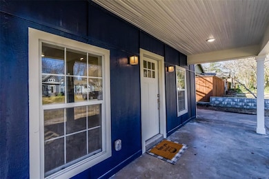 1010 W Chestnut St, Denison, TX 75020 - photo 3