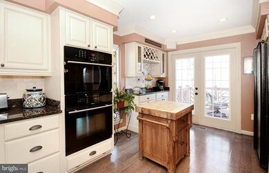 11923 Thurloe Dr, Lutherville Timonium, MD 21093 - photo 5