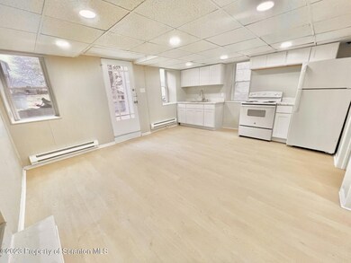 636 Beech St unit 3, Scranton, PA 18505 - photo 3