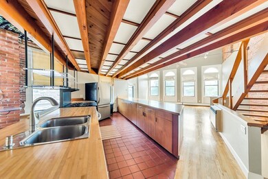 135 Main St unit 1, Northampton, MA 01060 - photo 5