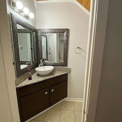 Downstairs halfbath.