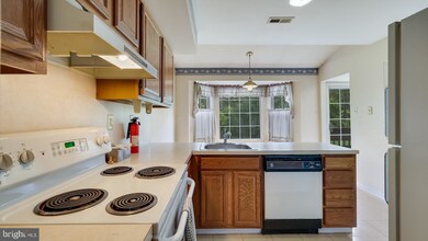 63 Cottonwood Dr, Southampton, PA 18966 - photo 6