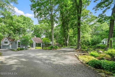 17 Steep Hollow Ln Cos Cob CT-large-068-