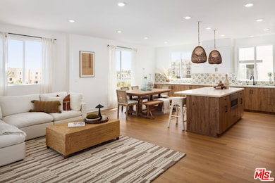 1693 Coral Sea Ln, San Pedro, CA 90732 - photo 2