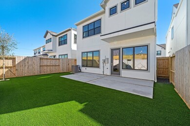 8708 Ojeman Creek Ln, Houston, TX 77055 - photo 5